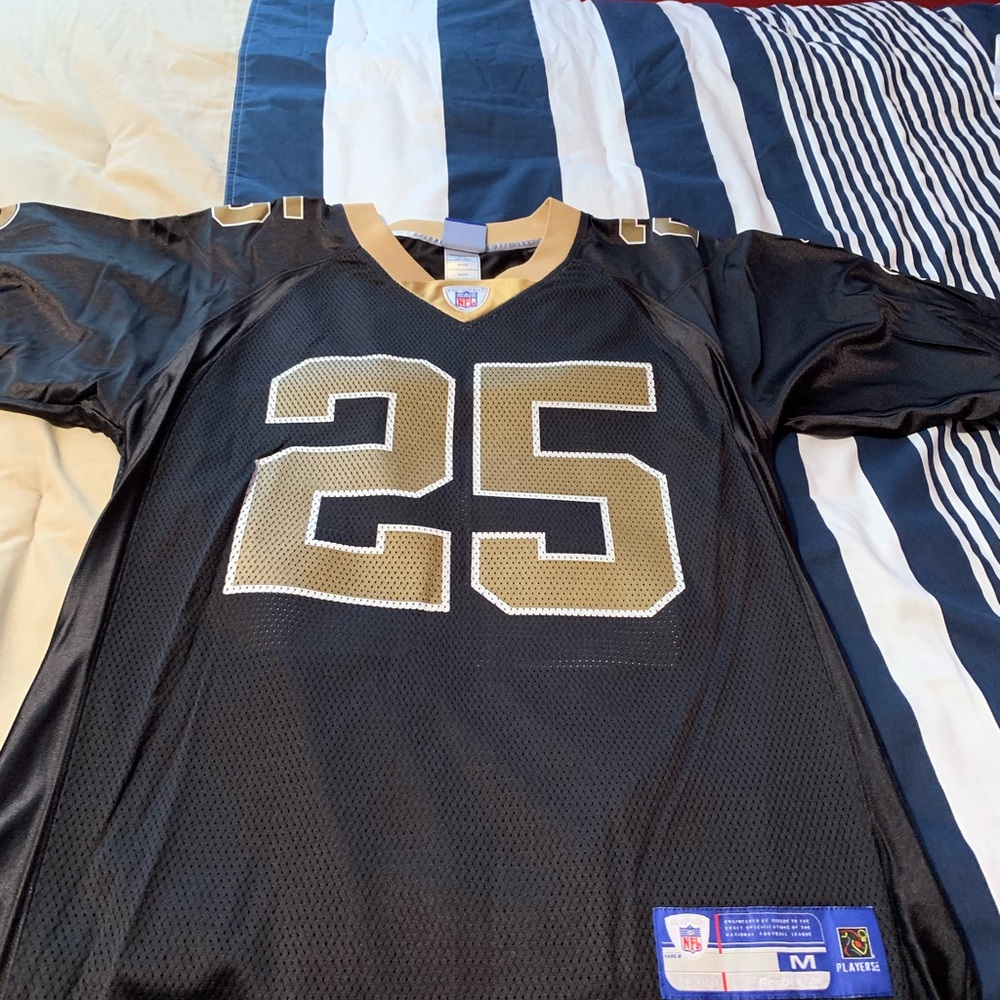 Reggie Bush Saints jersey